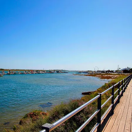 Boardwalk-gorgeous River Front Views *