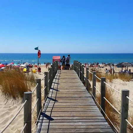 Apartment Boardwalk-gorgeous River Front Views *